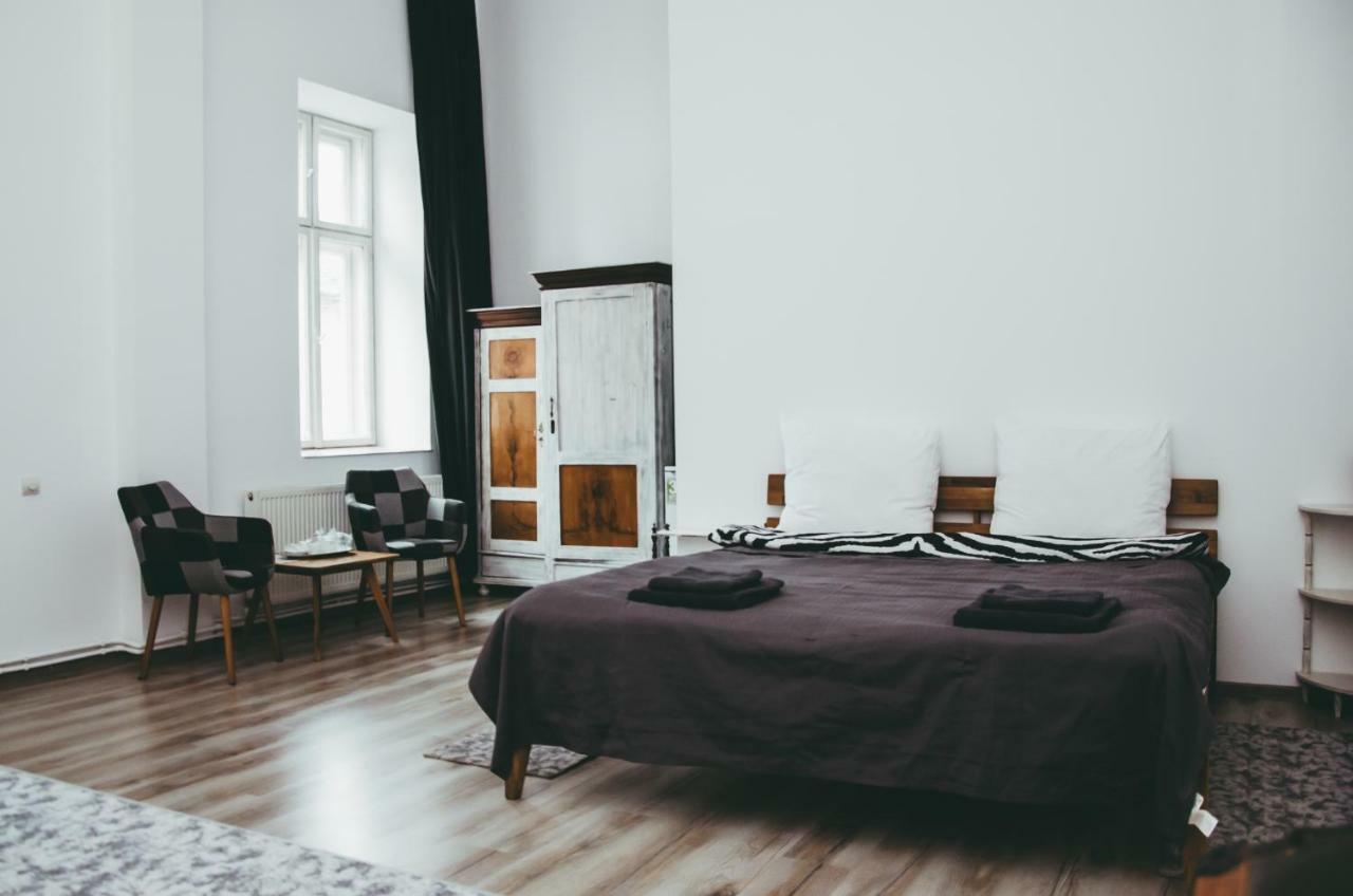 Apartament Mansion Josephina Kluż-Napoka Zewnętrze zdjęcie