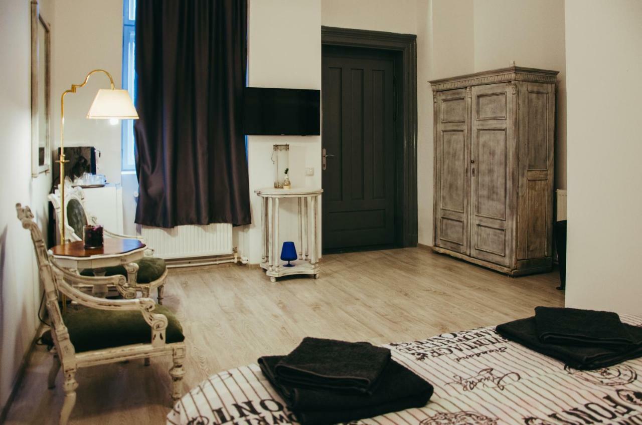 Apartament Mansion Josephina Kluż-Napoka Zewnętrze zdjęcie